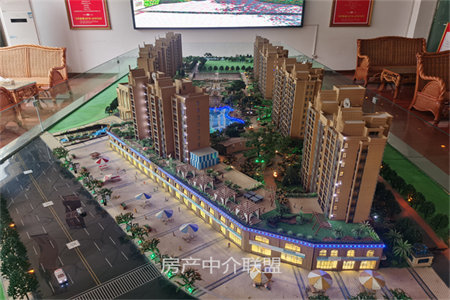 密州华都富林南区3室2厅1卫86万108m2出售